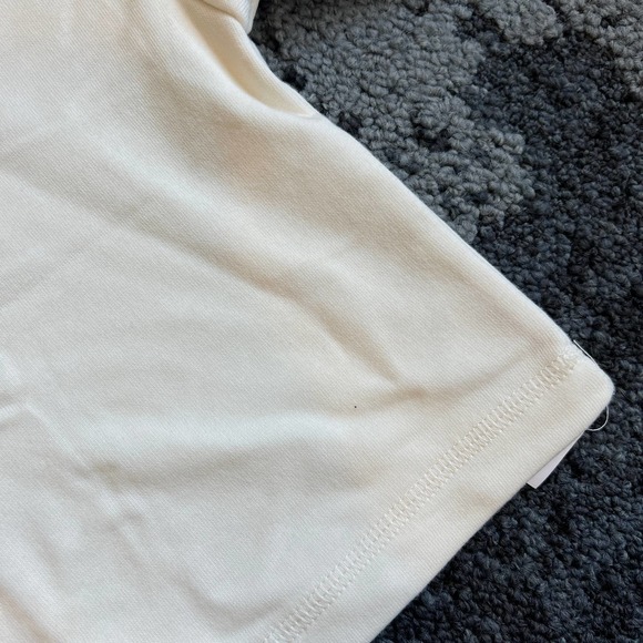 Puma Floral Print Crewneck Shirt NEW Women's Size Medium - Picture 3 of 7